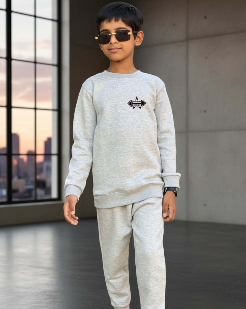 Grey Printed Fleece Winter Kids Tracksuit | Warm Sweatshirt & Trouser Set for Boys & Girls – Soft, Cozy & Stylish Outfit large